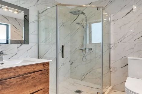 Photo of property in 147c Bucklands Beach Road, Bucklands Beach, Auckland, 2012