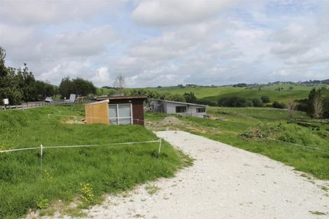 Photo of property in 105 Jumna Road, Maungaturoto, 0587