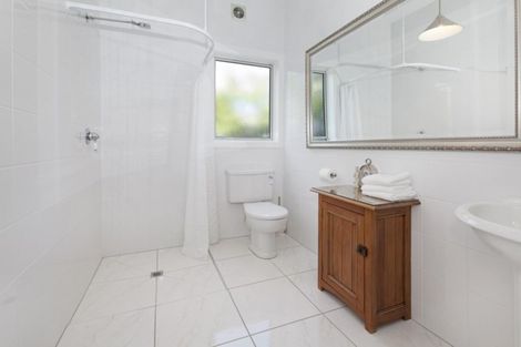 Photo of property in 16 Webb Street, St Albans, Christchurch, 8014