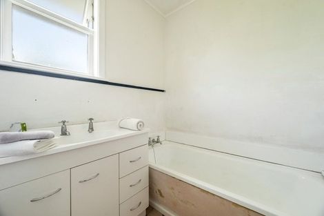 Photo of property in 14 Rangipoia Place, Turangi, 3334