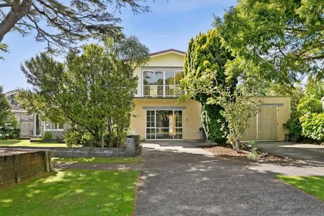 Photo of property in 6 Magnolia Drive, Westown, New Plymouth, 4310