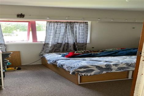 Photo of property in 5 Ashcroft Avenue, Mangere Bridge, Auckland, 2022
