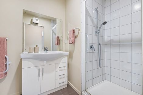 Photo of property in 9/25 Tilford Street, Woolston, Christchurch, 8062