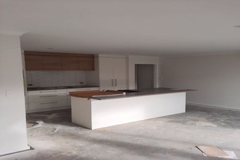 Photo of property in 33 Lakeside Terrace, Omokoroa, 3114