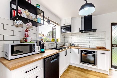 Photo of property in 10a Raukawa Street, Otaki, 5512