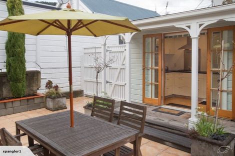 Photo of property in 89 Elizabeth Street, Mount Victoria, Wellington, 6011