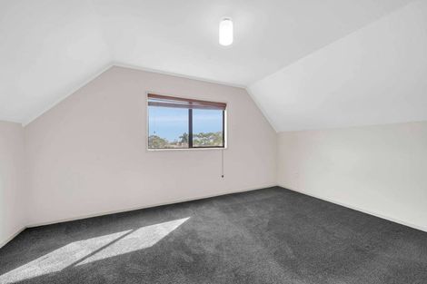 Photo of property in 3/54 Swanson Road, Henderson, Auckland, 0610