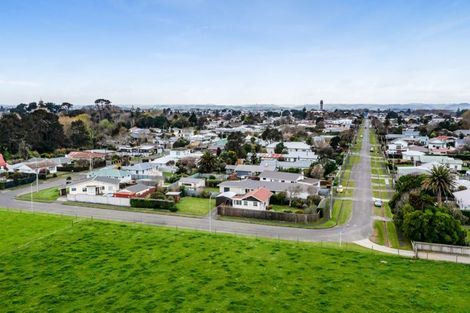 Photo of property in 82 Puriri Street, Hawera, 4610