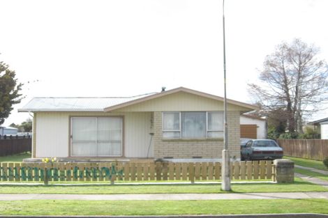 Photo of property in 44 Puriri Crescent, Edgecumbe, 3120