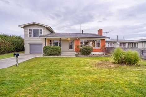 Photo of property in 71 Albert Street, Winton, 9720
