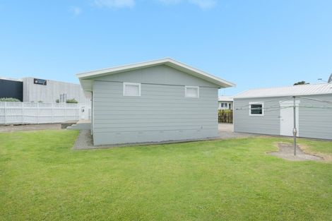 Photo of property in 14 Girven Road, Mount Maunganui, 3116