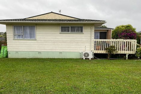 Photo of property in 59 Archmillen Avenue, Pakuranga Heights, Auckland, 2010