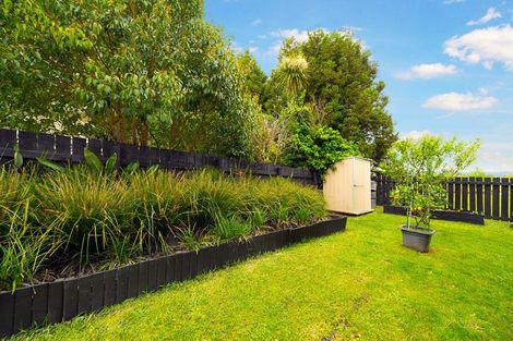 Photo of property in 28b Kirrie Avenue, Te Atatu South, Auckland, 0610