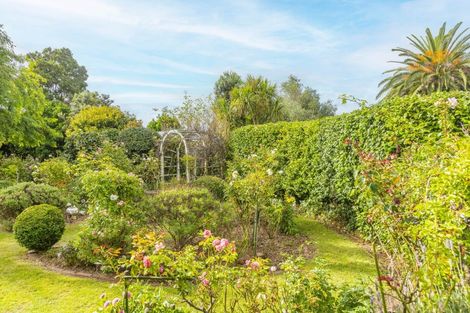 Photo of property in 114 Main Road South, Raumati Beach, Paraparaumu, 5032