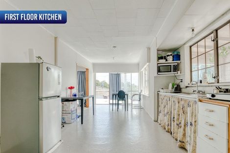 Photo of property in 8 Condliffe Place, New Windsor, Auckland, 0600