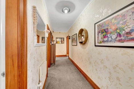 Photo of property in 16 Gloucester Street, Whanganui, 4500