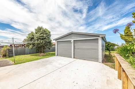 Photo of property in 36 Kowhai Street, Castlecliff, Whanganui, 4501