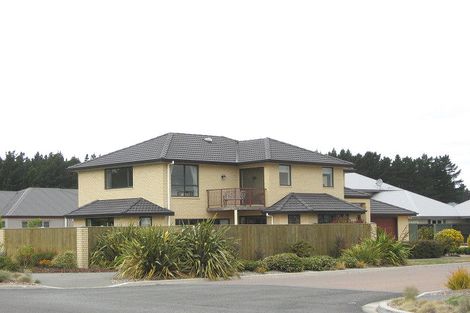 Photo of property in 102 Broadhaven Avenue, Parklands, Christchurch, 8083