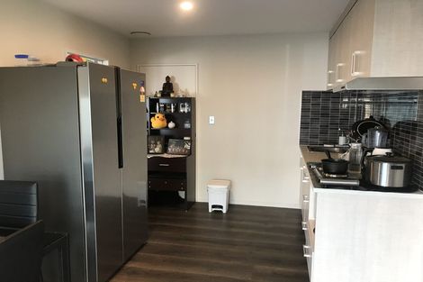 Photo of property in 9a Undine Street, Pakuranga, Auckland, 2010