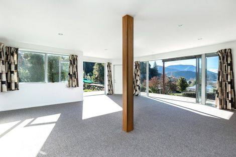 Photo of property in 2 Takorika Street, Havelock, 7100