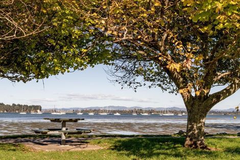 Photo of property in 4 Beach Grove, Omokoroa, 3114