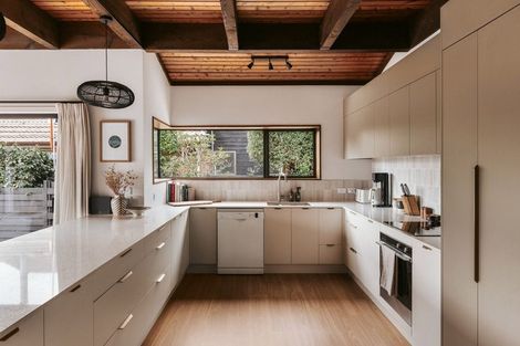 Photo of property in 70 Waratah Street, Matua, Tauranga, 3110