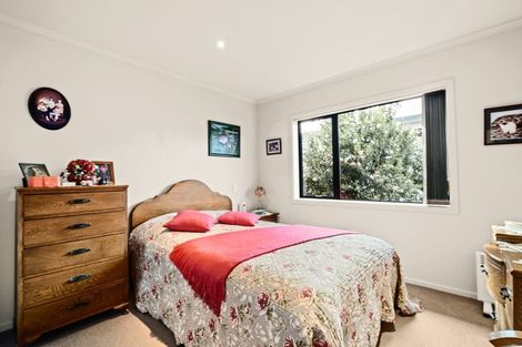 Photo of property in 7e Corokia Street, Bell Block, New Plymouth, 4312