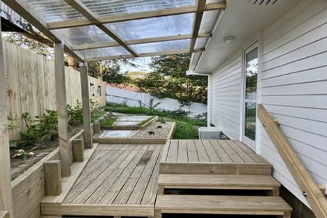 Photo of property in 15 Lysander Crescent, Beach Haven, Auckland, 0626