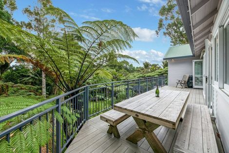 Photo of property in 10 Westridge Road, Titirangi, Auckland, 0604
