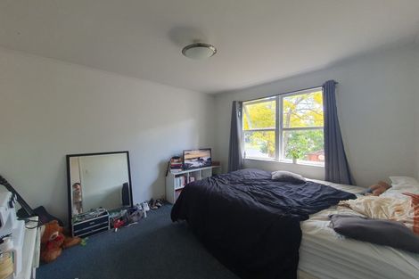 Photo of property in 33 Universal Drive, Henderson, Auckland, 0610