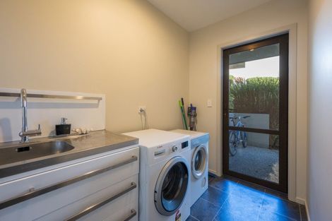 Photo of property in 24 Werneth Street, Atawhai, Nelson, 7010