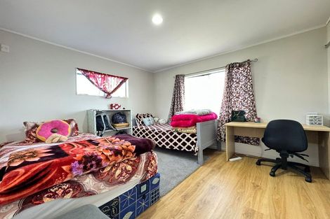 Photo of property in 47 Aspiring Avenue, Clover Park, Auckland, 2019