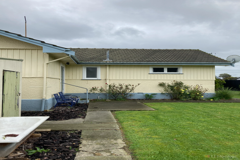 Photo of property in 17 Edward Street, Waimate, 7924