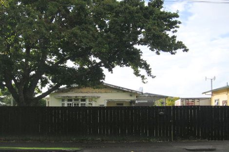 Photo of property in 397a West Coast Road, Glen Eden, Auckland, 0602