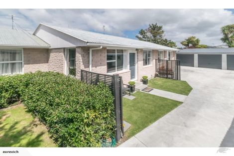 Photo of property in 3/25 Whitmore Street, Edgeware, Christchurch, 8013