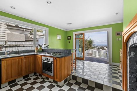 Photo of property in 8 Lighthouse Road, Bluff Hill, Napier, 4110