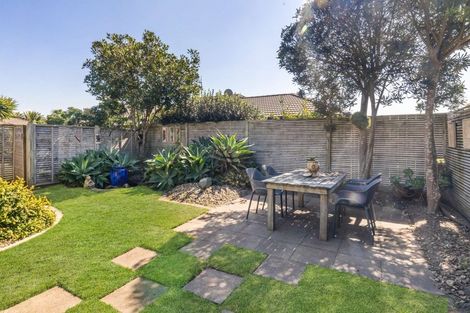 Photo of property in 25 Carribean Place, Papamoa Beach, Papamoa, 3118