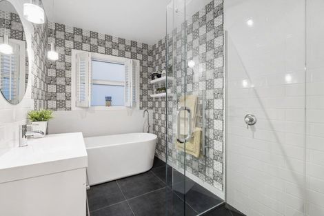 Photo of property in 31 Maria Tini Drive, Papamoa Beach, Papamoa, 3118