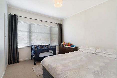 Photo of property in 20 Nile Road, Kelston, Auckland, 0602