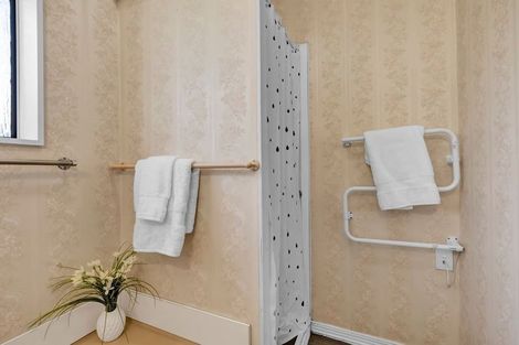 Photo of property in 28c Tukapa Street, Westown, New Plymouth, 4310