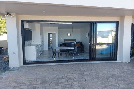 Photo of property in 102 West Hoe Heights, Orewa, 0931