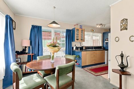 Photo of property in 31 Cumberland Crescent, Welcome Bay, Tauranga, 3112