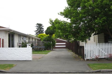 Photo of property in 2/19 Cowes Street, Avondale, Christchurch, 8061