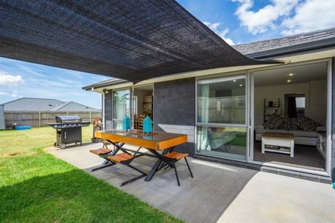 Photo of property in 8 Timara Avenue, Tikipunga, Whangarei, 0112
