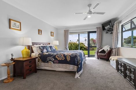 Photo of property in 34 Macmillan Street, Katikati, 3129