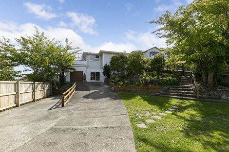 Photo of property in 21 Mclellan Street, Tawa, Wellington, 5028