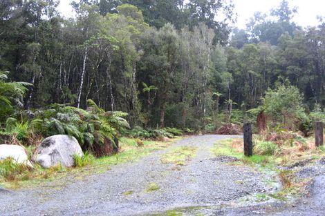 Photo of property in 1 Korua Street, Moana, 7872