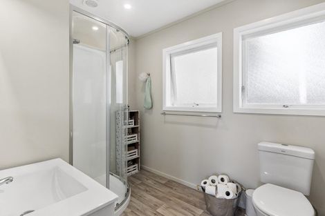 Photo of property in 63 Ruapehu Street, Paraparaumu, 5032