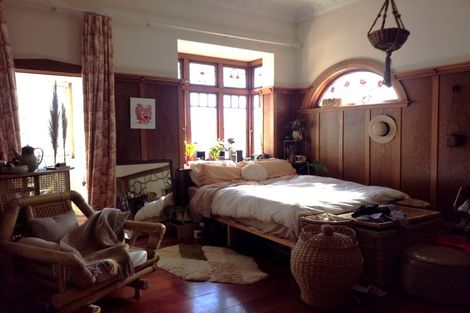 Photo of property in 64 Hawker Street, Mount Victoria, Wellington, 6011