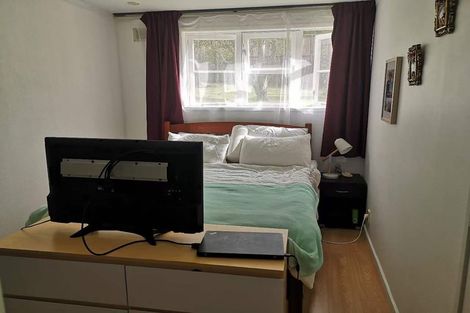 Photo of property in 14 Apihai Street, Orakei, Auckland, 1071